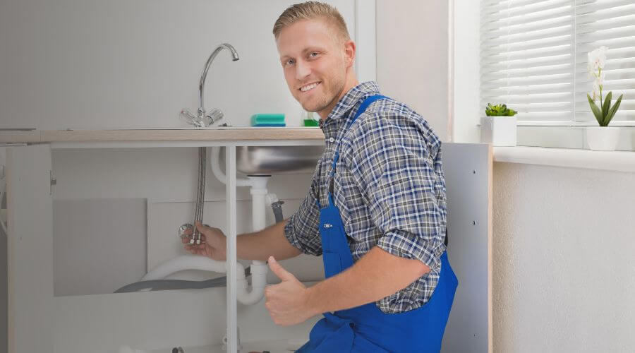 Holiday Plumbing Service in Hamden, OH